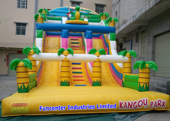 Espaço enorme exterior inflável dos brinquedos 7mx4mx5m da selva tropical para crianças