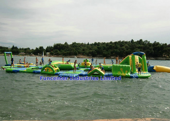 Parque Bouncy da água da durabilidade alta, preventivo da corrosão da água do mar do parque da água dos esportes do Aqua