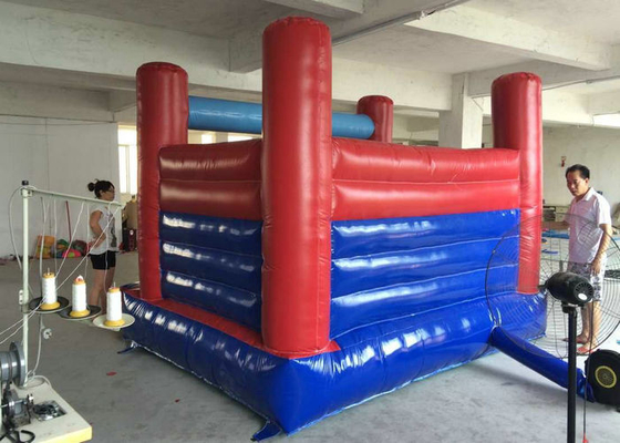 O superman imprimiu a chama Bouncy interna do castelo - GV de caracterização retardador aprovado