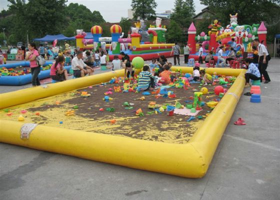 Durabilidade alta inflável personalizada da piscina 10mx6m para jogar a bola da água