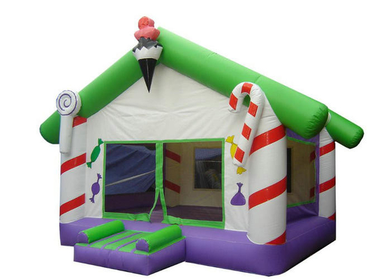 casa inflável do Natal do PVC do comprimento de 4m, rasgo inflável da casa do salto resistente