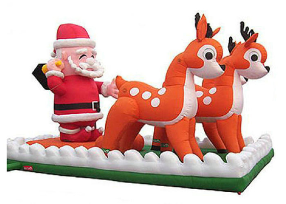 Decorações infláveis do feriado de Papai Noel com a linha dobro das renas costurada