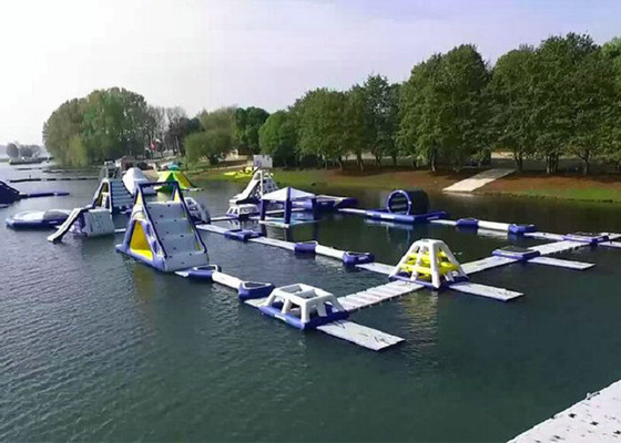 Esportes emocionantes que flutuam o parque da água, materiais infláveis de encerado do PVC do parque do Aqua