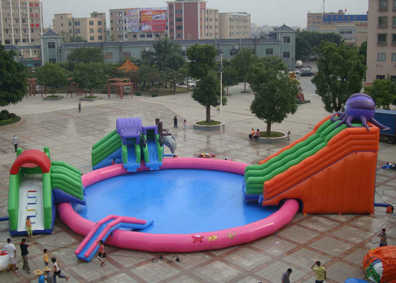 CE inflável da dimensão do parque 25mx25m da água da aparência colorida grande aprovado